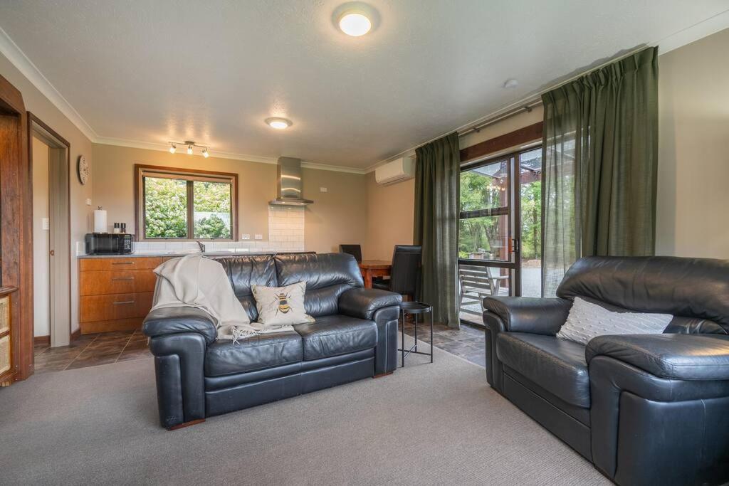 Te Anau Cottage Eksteriør billede